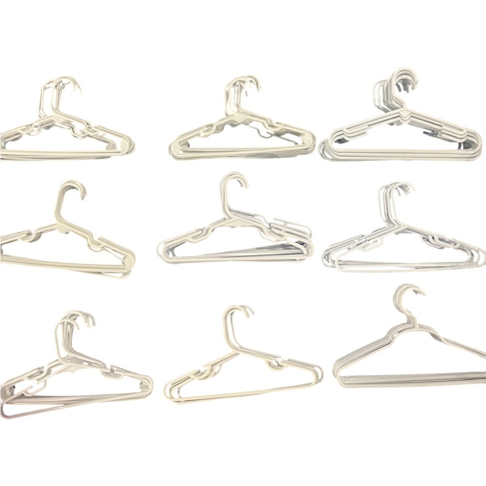 Lot of 65 children’s size plastic hangers. Variety - Picture 2 of 7